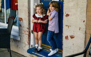 Reese V103-105 White and Sherry 2546 Black-Patent